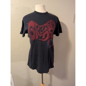 Grateful Dead Band Tshirt Mens size M Black and‎ Red